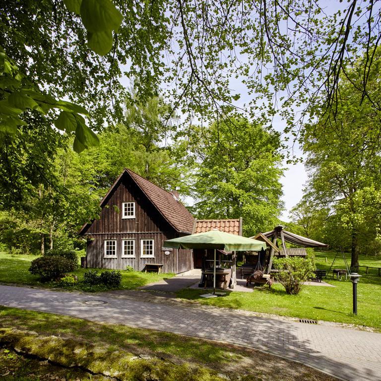 Hotel Hof Tuetsberg Биспинген Экстерьер фото